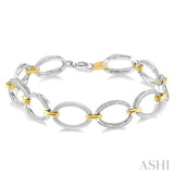 1/20 Ctw Round Cut Diamond Bracelet in Sterling Silver